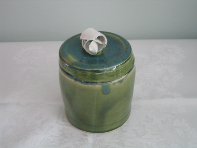 Container with white flower - 2
